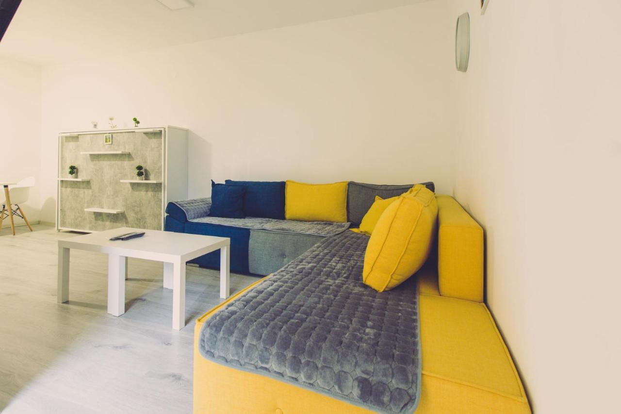 Hristovi Apartments Skopje Esterno foto