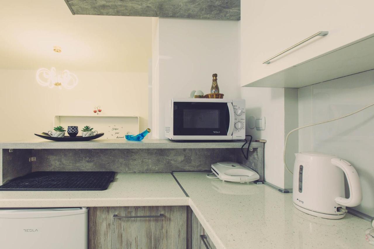 Hristovi Apartments Skopje Esterno foto